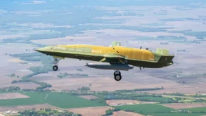 ABD Donanmasının otonom yakıt ikmal dronu MQ-25A ilk uçuşunu gerçekleştirdi, MQ-25A, Stingray, Boeing, ABD Donanması