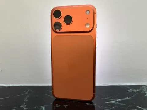 Apple, eSIM, iPhone 18 Pro, Qualcomm, Sony IMX905