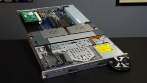 Apple Xserve ile Sunucu Pazarına Geri Dönebilir