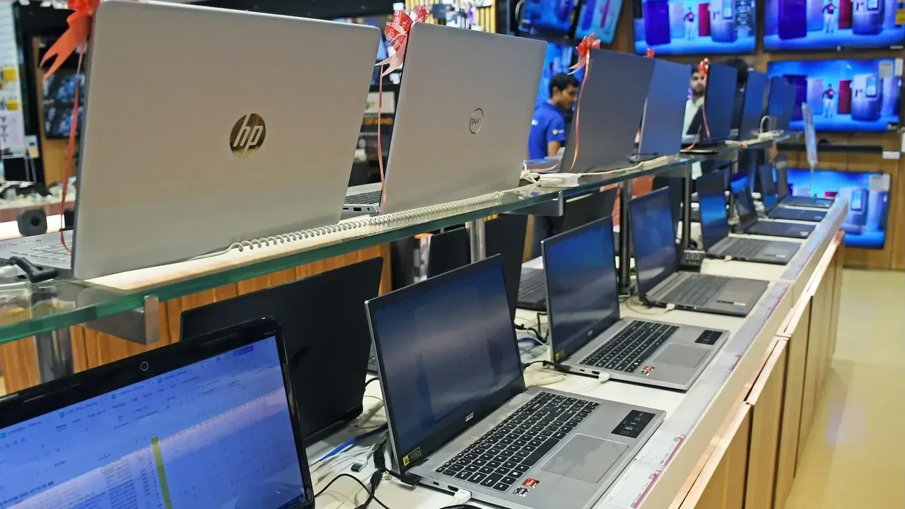 Küresel PC Pazarı 2026 Üçüncü Çeyreğinde Sert Düşüş Yaşadı